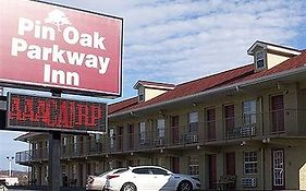 Pin Oak Parkway